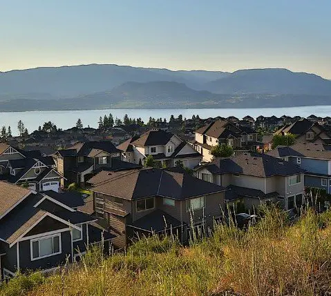 KELOWNA KELOWNA
