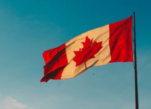 canadian flag to help canadian citizens find an emergency loan to come home